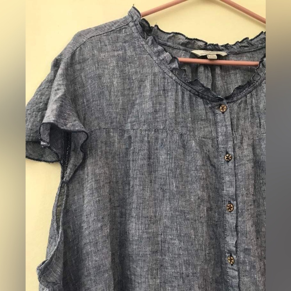 Women's Blue Linen Ruffle Sleeve Button-Front Top - Picture 3 of 6